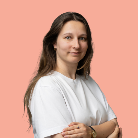 Karina sq-1
